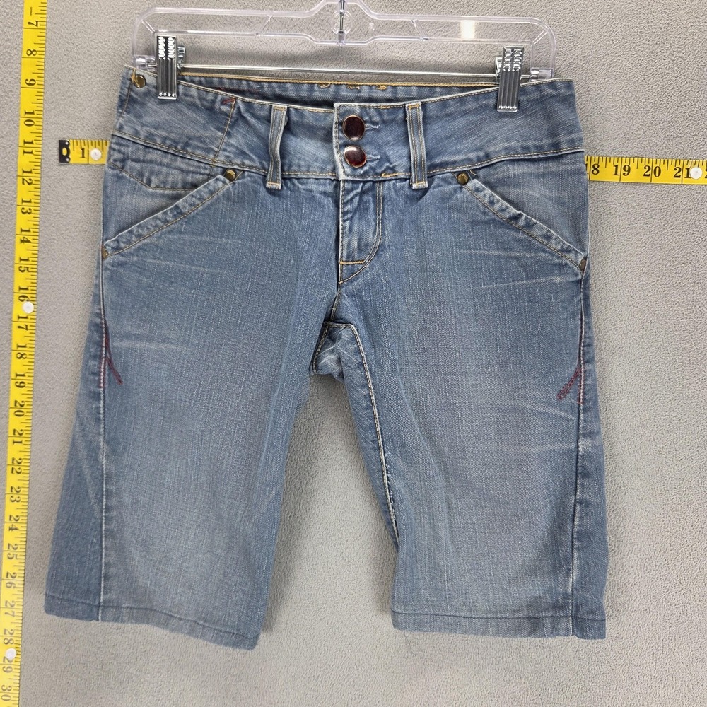 Vintage Levis Engineered Shorts Womens 28 Blue Twisted Zip Fly